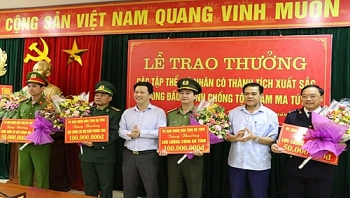 Hà Tĩnh: Trao thưởng cho lực lượng đánh án triệt phá nhiều đường dây vận chuyển ma túy