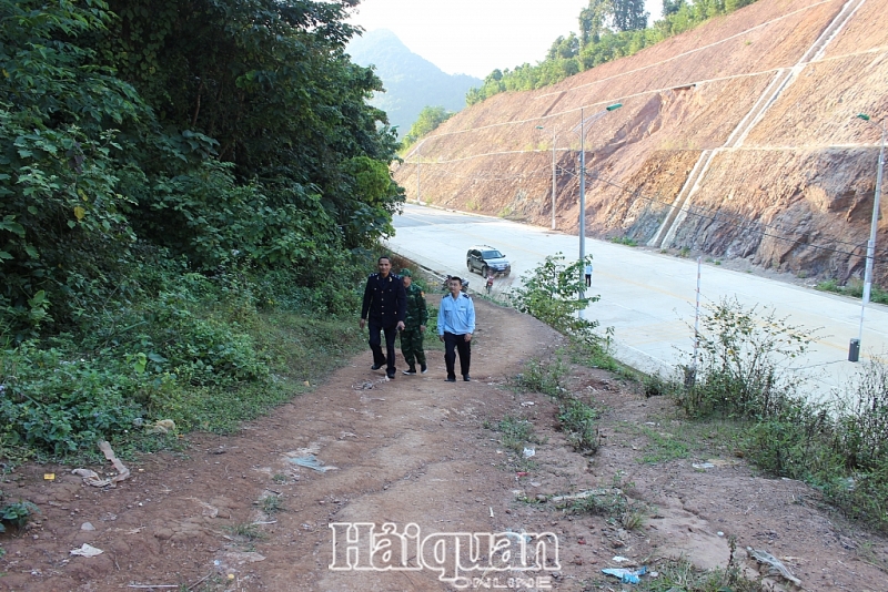 lang son khong co tinh trang xuat lon lau qua cac cua khau duong mon loi mo