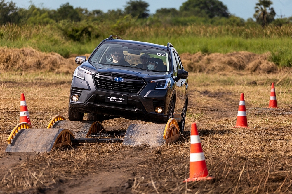 Trang bị công nghệ EyeSight 4.0, Subaru Forester mới có giá 1,099 tỉ đồng