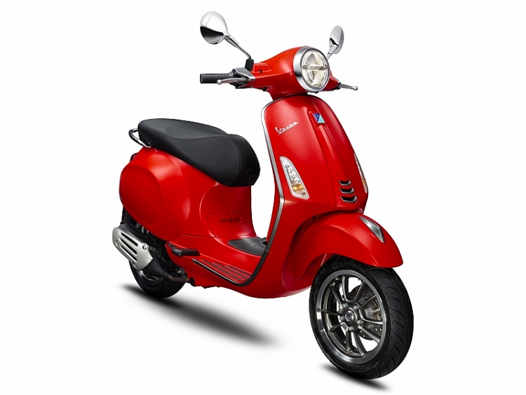 piaggio viet nam ra mat vespa sprint s vespa primavera s