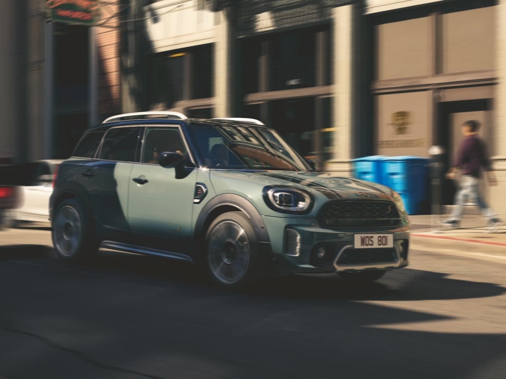 Chính thức ra mắt tại Việt Nam MINI Countryman mới chốt giá từ 2,439 tỷ đồng