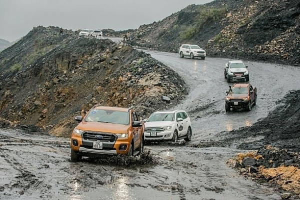 ford extraordinary journey 2019 man pho dien an tuong cua nhung chien binh