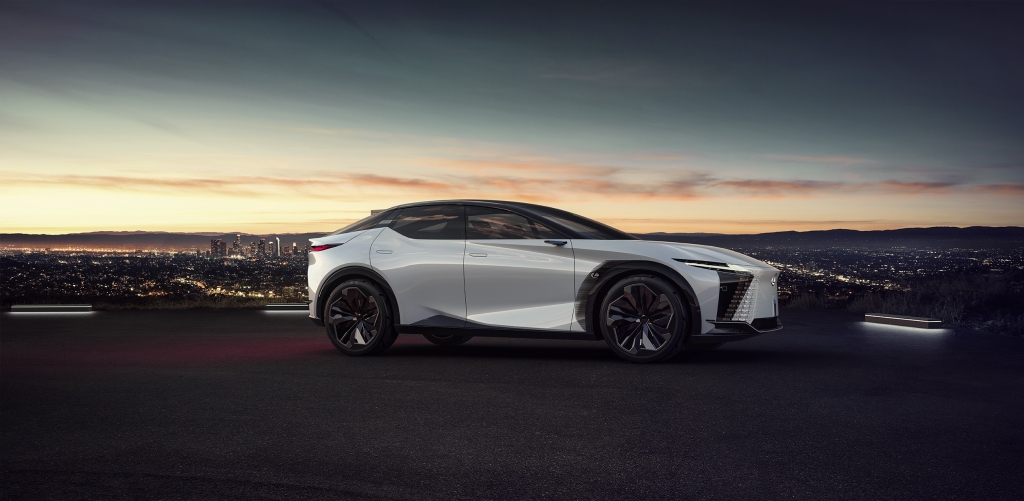 Lexus  ra mắt LF-Z Electrified, mẫu xe ý tưởng chạy điện hoàn toàn