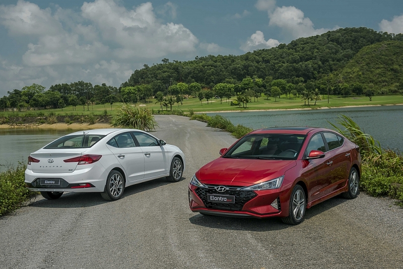 hyundai elantra 2019 co gia tu 580 trieu dong