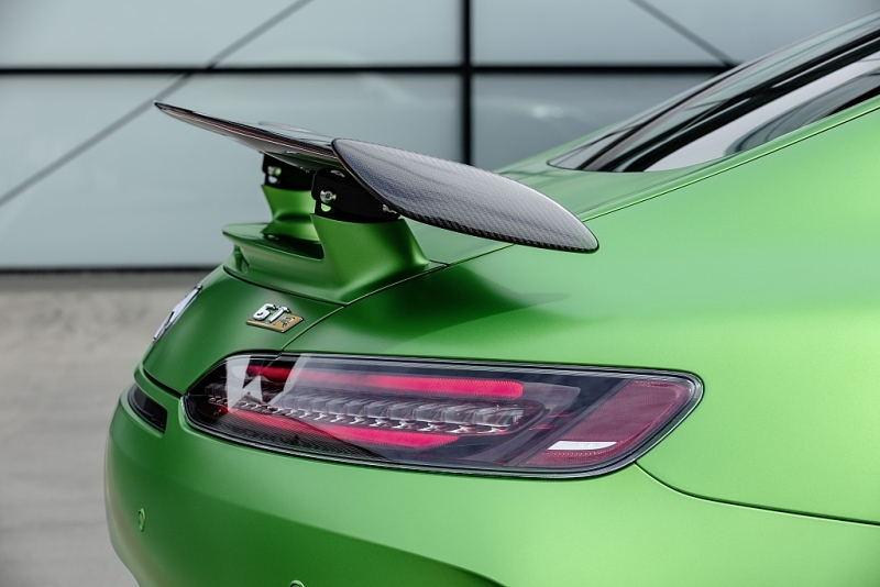 ngam nhin sieu pham mercedes amg gt r