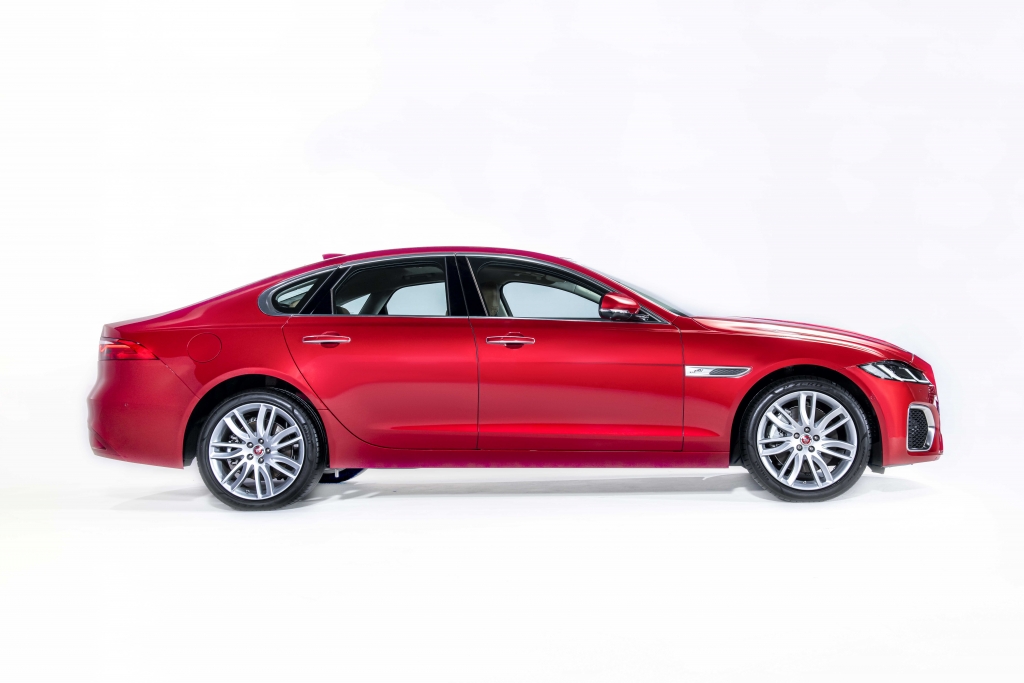 Jaguar XF mới chính thức ra mắt trên thị trường Việt Nam