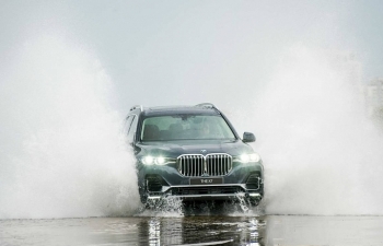 7,5 tỷ - SUV hạng sang cỡ lớn BMW X7 có gì?