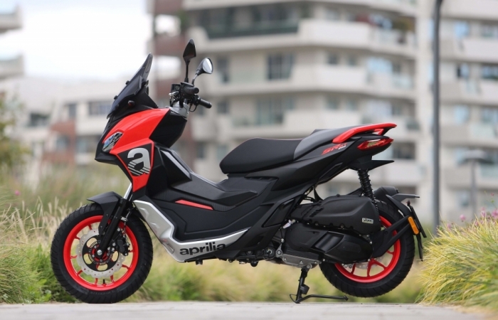 Giá gần trăm triệu Aprilia SR GT 200 sản xuất tại Việt Nam xuất khẩu đi các nước