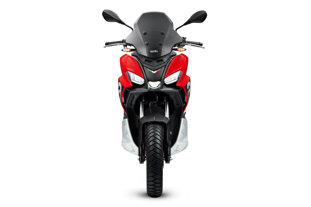 Giá gần trăm triệu Aprilia SR GT 200 sản xuất tại Việt Nam xuất khẩu đi các nước