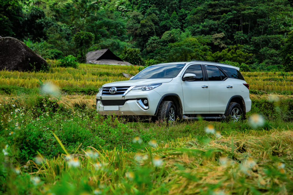 4201 toyota fortuner