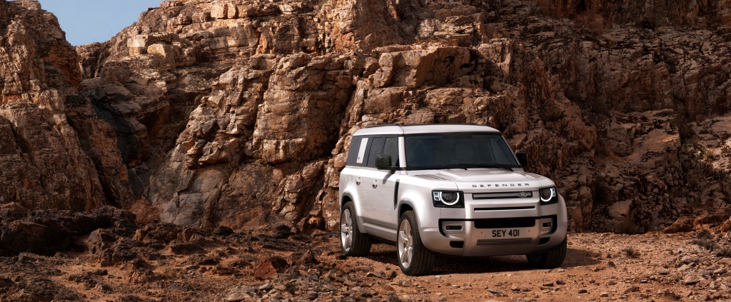 Land Rover Defender 130 có giá bán cao nhất hơn 7,6 tỷ đồng