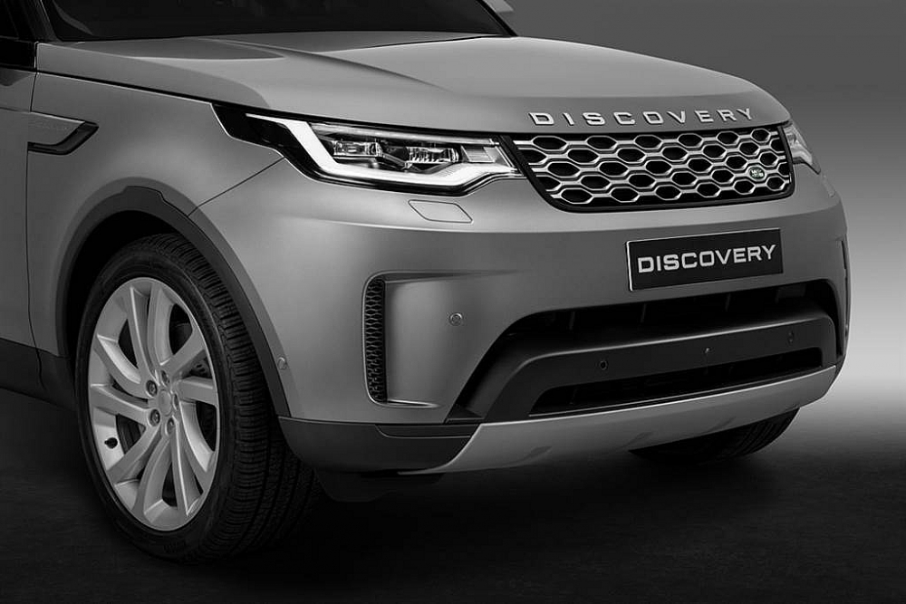 Chính thức có mặt tại Việt Nam, Land Rover Discovery 2022 có giá từ 4,54 tỷ đồng