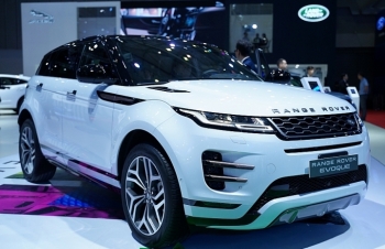 Giá khởi điểm từ 3,53 tỉ đồng Range Rover Evoque thế hệ mới có gì?