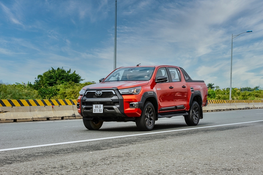 Thử thách 15 chiếc xe trong hành trình trải nghiệm Toyota SUV “Đậm chất sống”