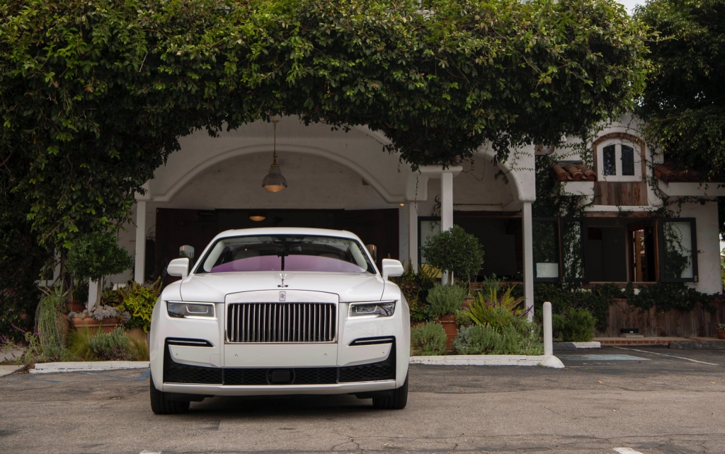 Rolls Royce New Ghost với bộ ảnh “chu du” thế giới