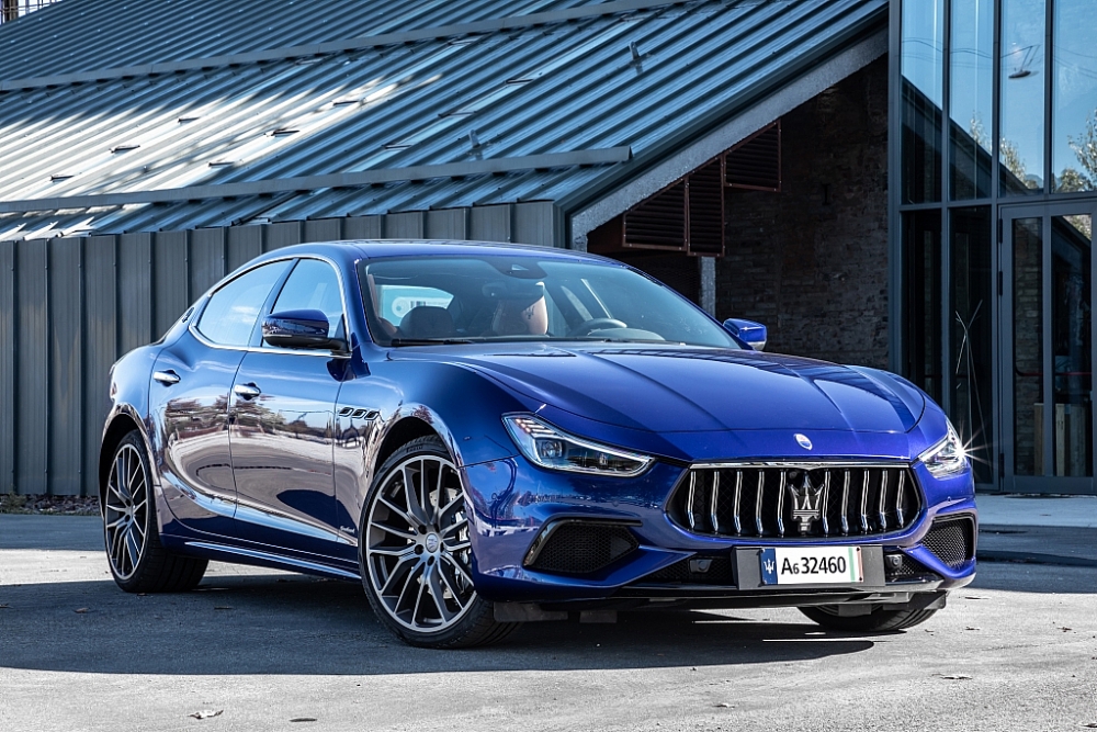 Ghibli Hybrid 2021 – “xe lai” đầu tiên của Maserati đã có mặt tại Việt Nam