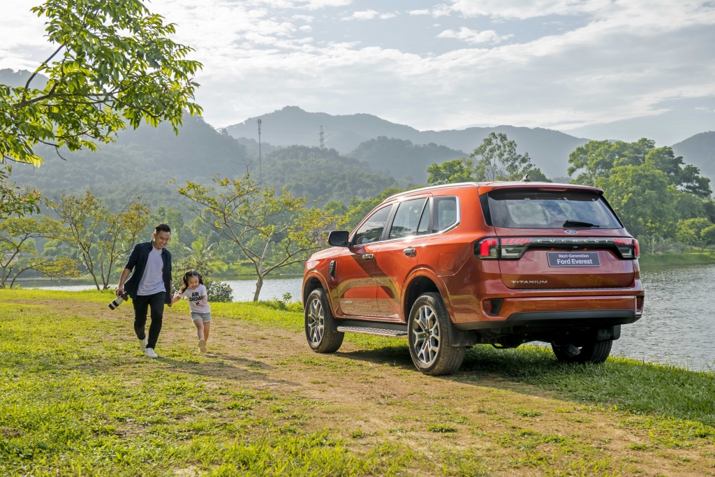 Thêm 41 triệu, Ford Everest 2023 bản Titanium được nâng cấp gói công nghệ an toàn, thông minh