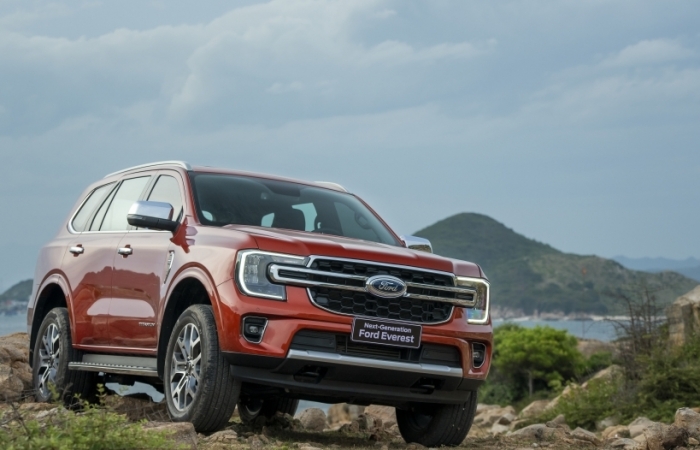 Thêm 41 triệu, Ford Everest 2023 bản Titanium được nâng cấp gói công nghệ an toàn, thông minh