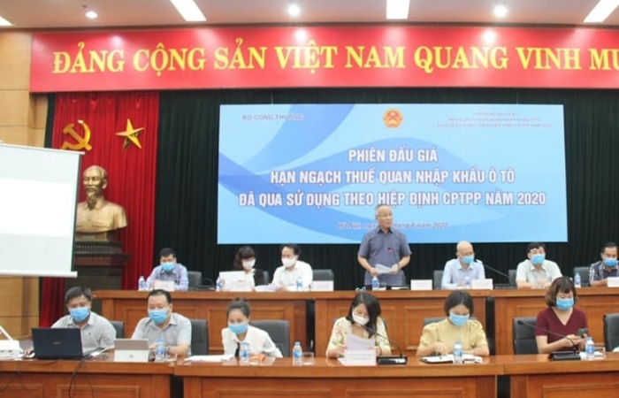 Đấu giá hạn ngạch thuế quan nhập khẩu 66 ô tô đã qua sử dụng