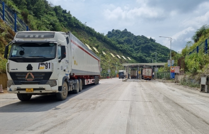 Nguy cơ ùn ứ nông sản tại cửa khẩu biên giới phía Bắc, Thủ tướng chỉ đạo khẩn