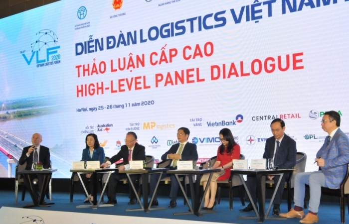 Bộ Tài chính tích cực cải cách thủ tục, giảm chi phí logistics cho doanh nghiệp