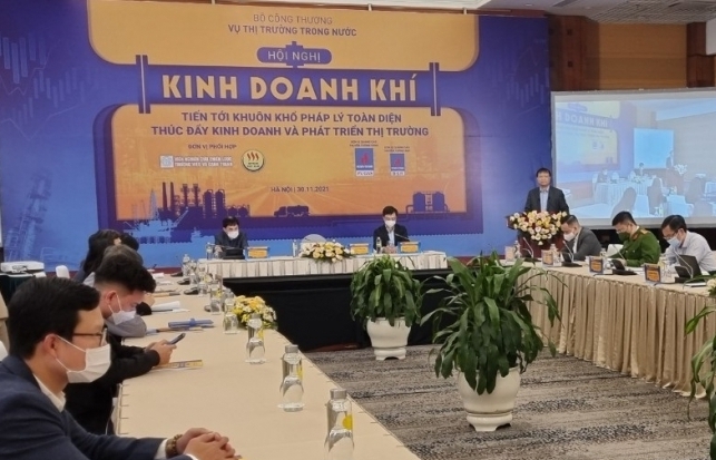 Kinh doanh khí vẫn “bát nháo” khi khuôn khổ pháp lý còn lỏng lẻo