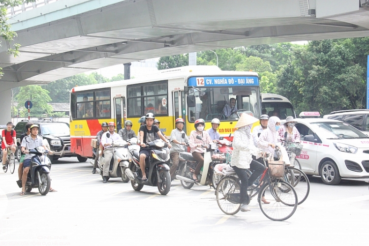 bo giao thong van tai noi gi ve de xuat cam xe may tai ha noi