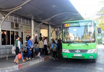 Bắt buộc khai báo y tế đối với hành khách bay nội địa và phương tiện vận tải công cộng