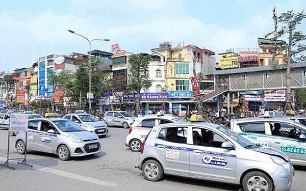 so giao thong van tai ha noi thu hoi van ban khong cho nguoi dan ra vao thanh pho