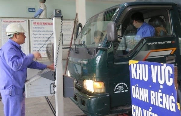 Cục Đăng kiểm tiếp nhận 30 Cảnh sát giao thông hỗ trợ kiểm định xe cơ giới