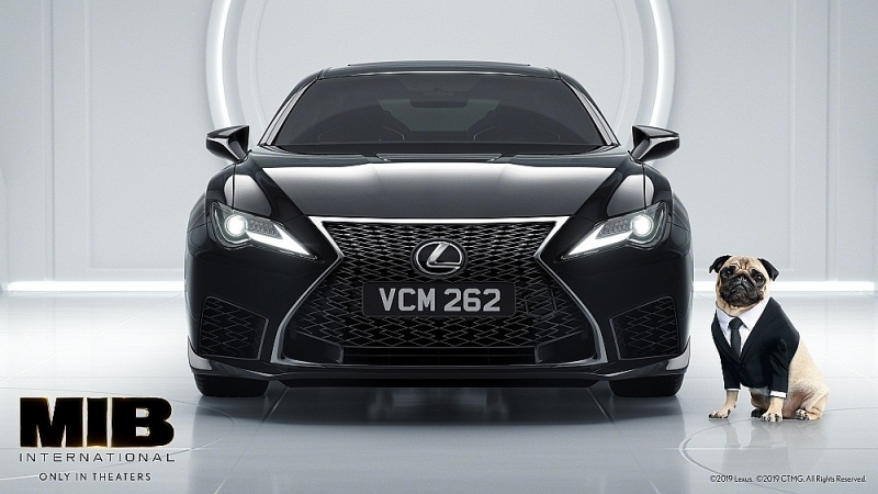 bom tan mib dac vu ao den su menh toan cau xuat hien voi hinh anh sieu xe lexus rc f