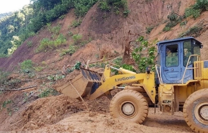 Khẩn trương tiếp cận các nạn nhân trong vụ sạt lở tại Nam Trà My