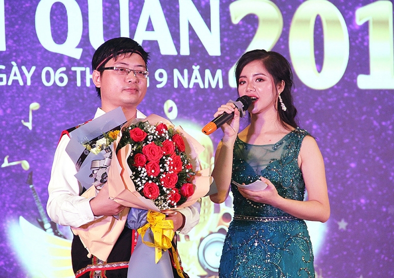 tim kiem tai nang hai quan viet nam 2019 an tuong tu nhung tiet muc dau tien