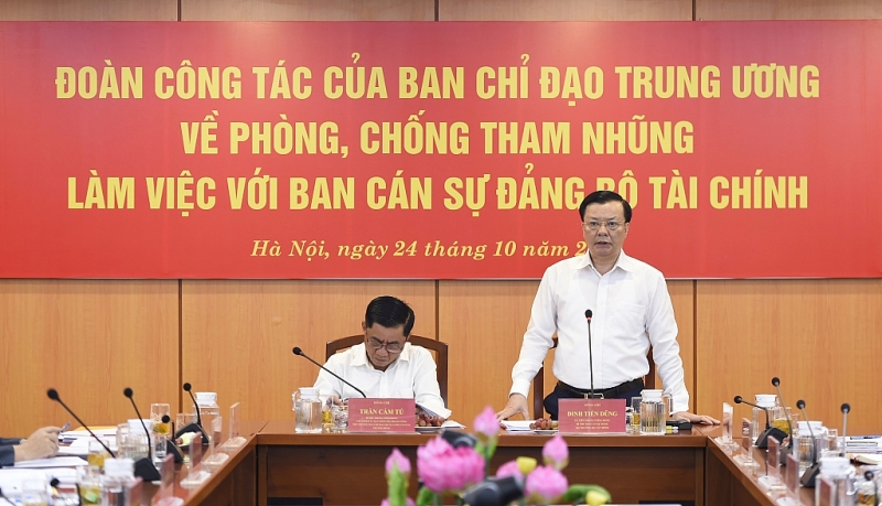 ban chi dao trung uong ve phong chong tham nhung lam viec voi ban can su dang bo tai chinh