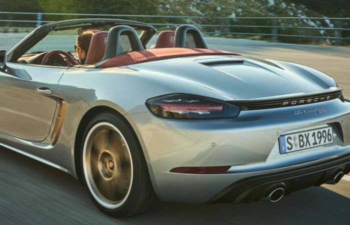 Porsche ra mắt bản kỷ niệm đặc biệt của Boxster