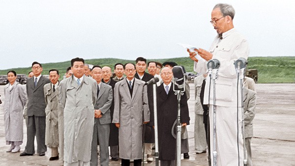 nghe thuat ngoai giao ho chi minh ngoai giao vi con nguoi