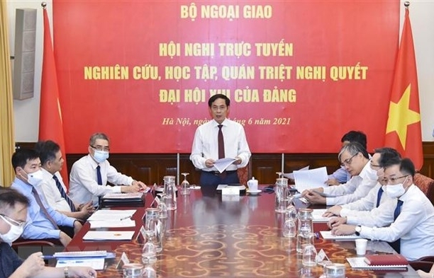 Quán triệt Nghị quyết Đại hội XIII đến cơ quan đại diện ở nước ngoài