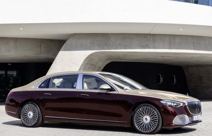 Mercedes-Maybach S-Class mới trang bị những công nghệ gì?