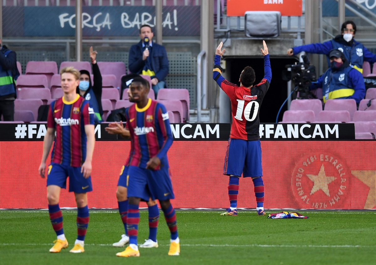 Barca đã tạm thời vươn lên nửa trên BXH của La Liga. (Ảnh: Getty).