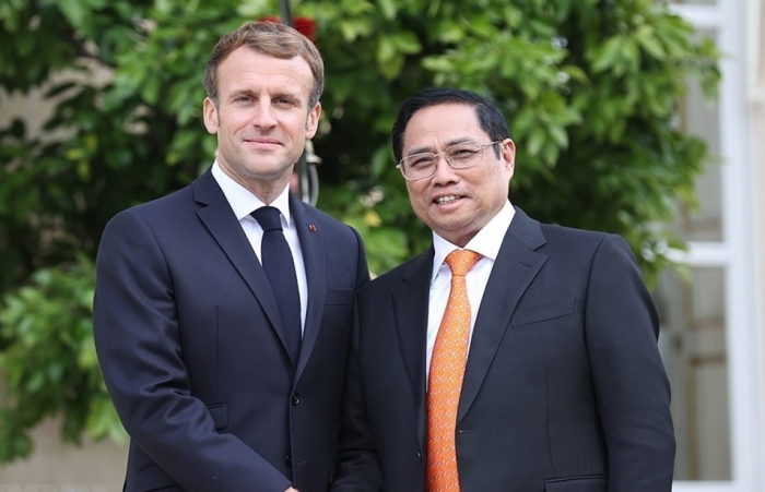 Thủ tướng Phạm Minh Chính hội kiến Tổng thống Pháp Emmanuel Macron