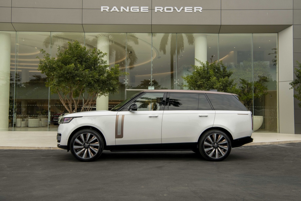 Range Rover SV 2024 đã chính thức có mặt tại Việt Nam