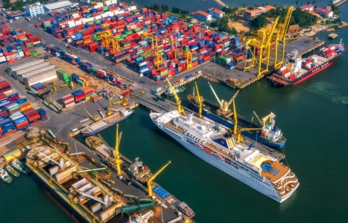 Đề nghị các doanh nghiệp cảng không tăng giá dịch vụ